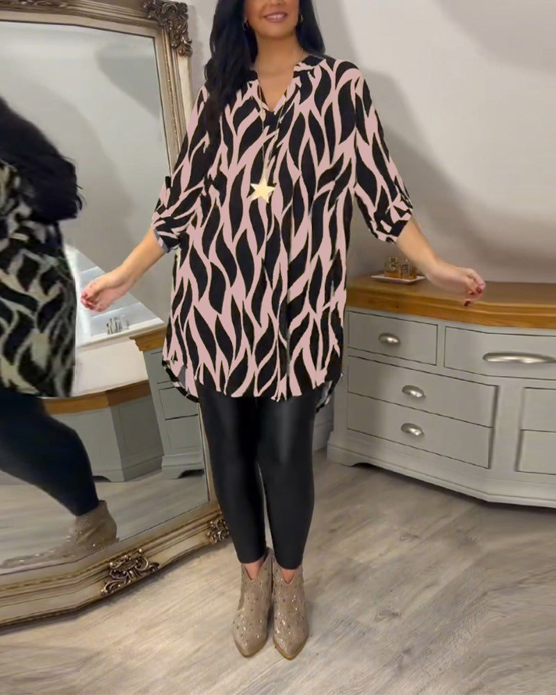 Bedrukte losvallende top