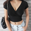 Chique crop top met V-hals