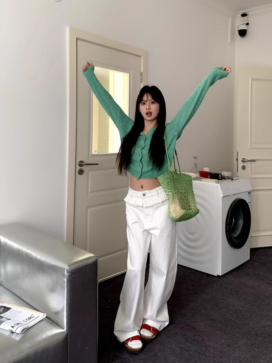 Elegante jeans met wijde pijpen en kanten randjes